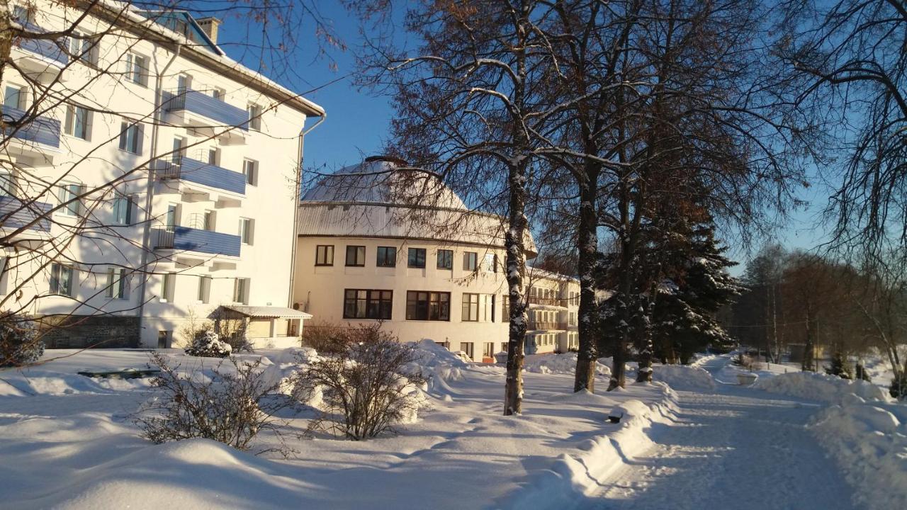 Hotel Sanatorium Naratsch Exterior foto